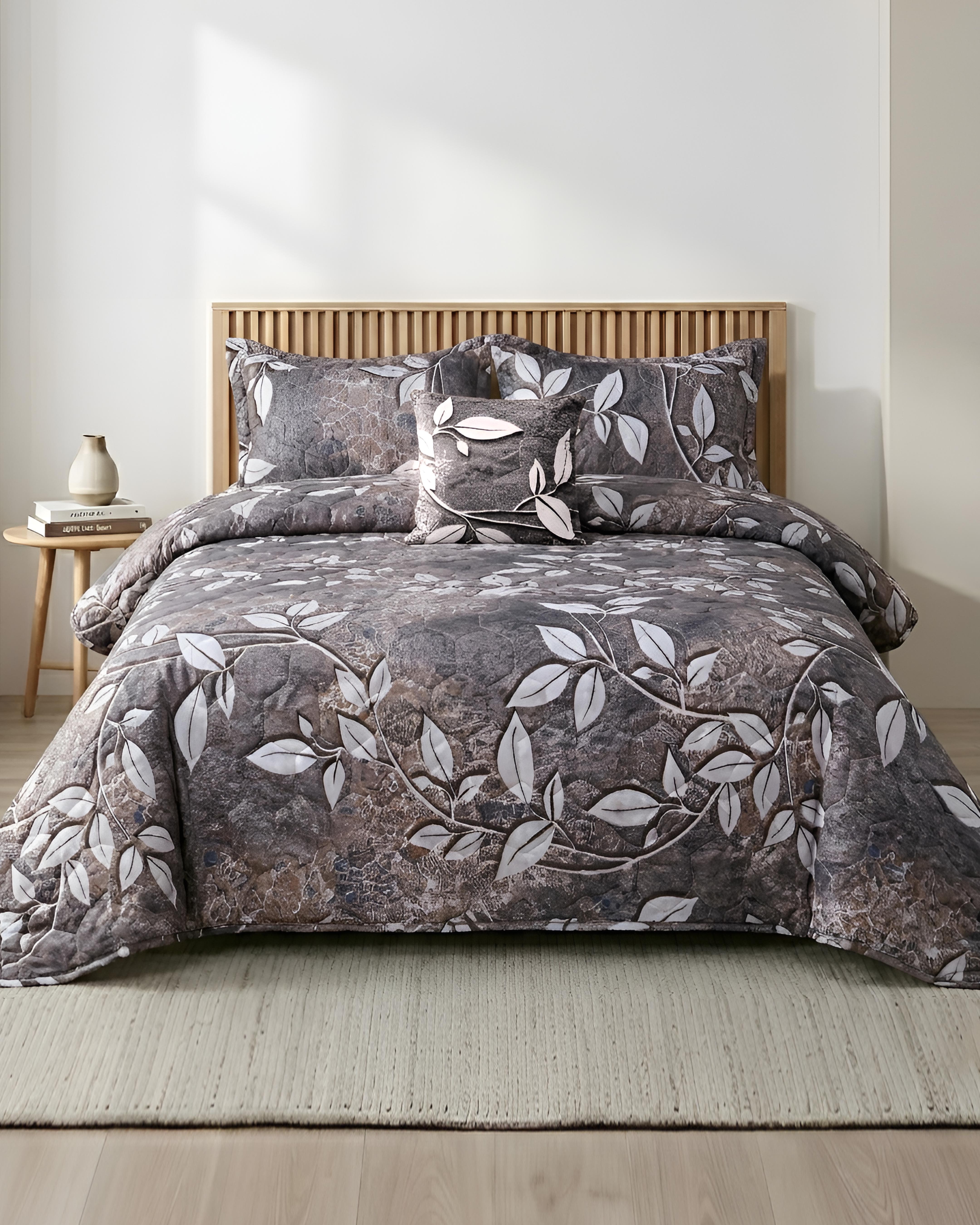 Fantasy 4 Pieces Bed Spread - Terrano