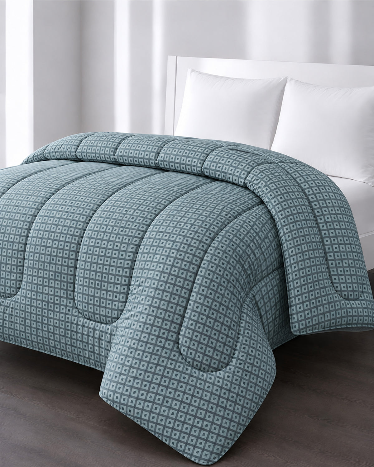 300 GSM Printed King Bed Comforter - Leaf Grid