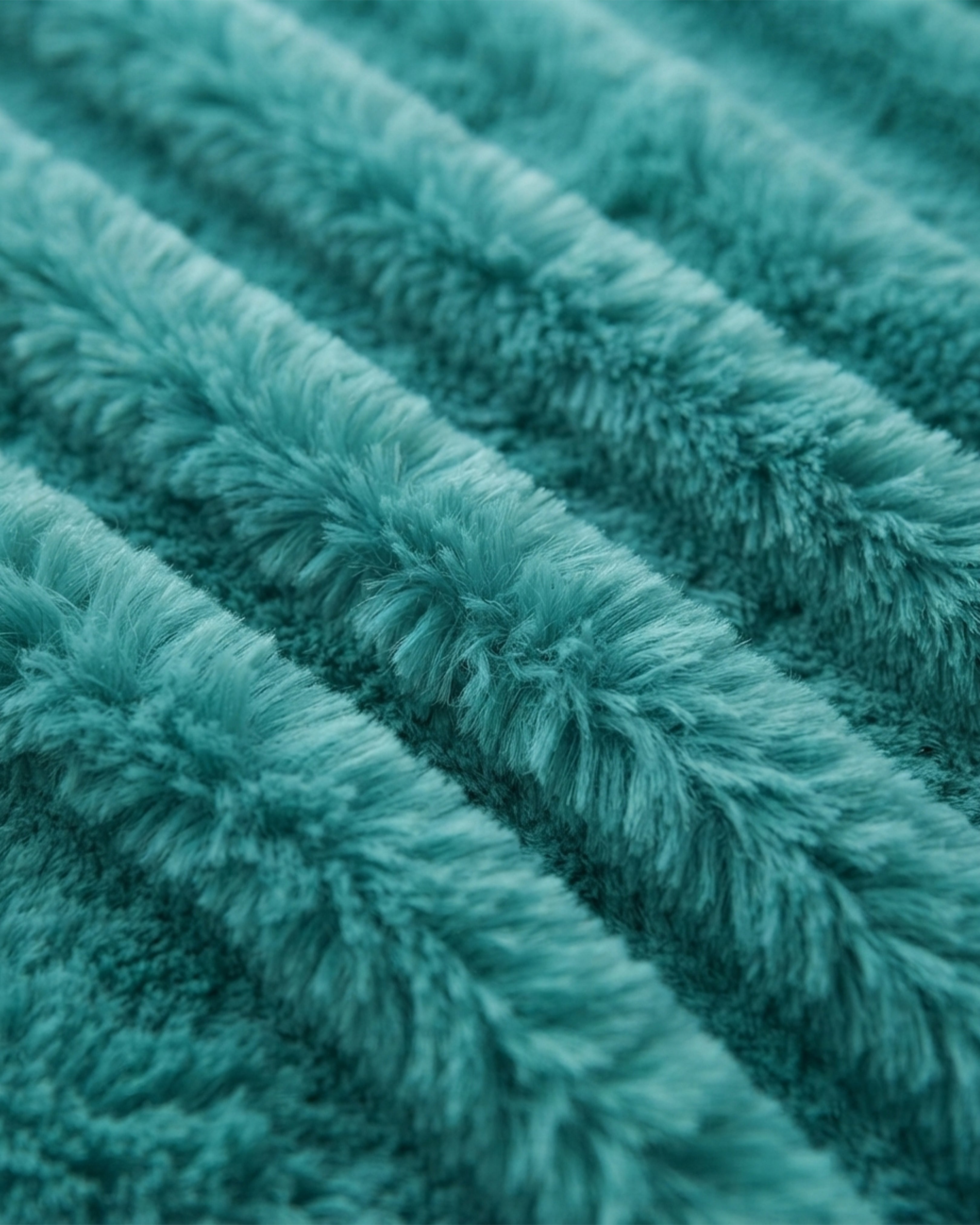 Shaggy Throw Blanket - Tiffany