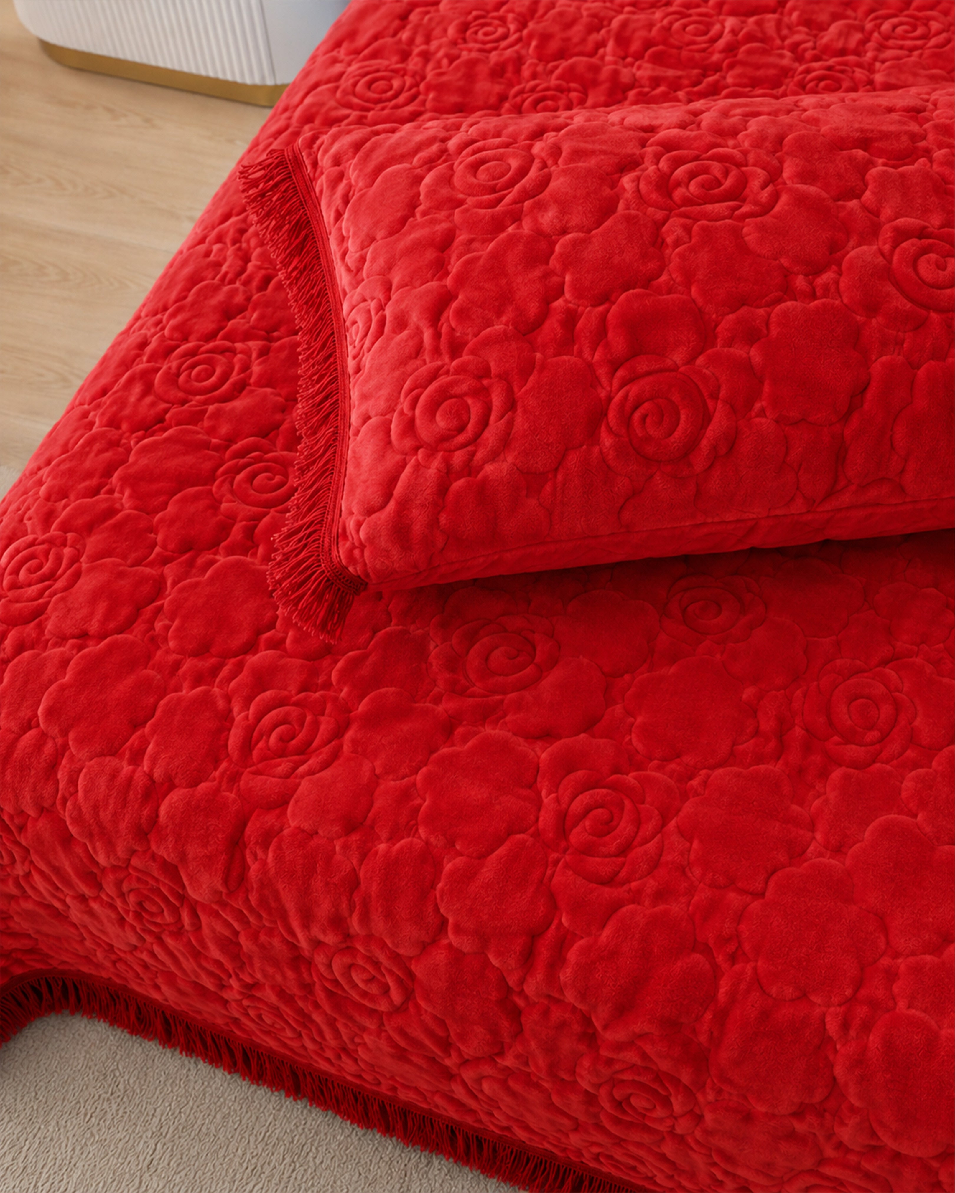 Deluxe Mink 3 Pieces Bed Set- Red