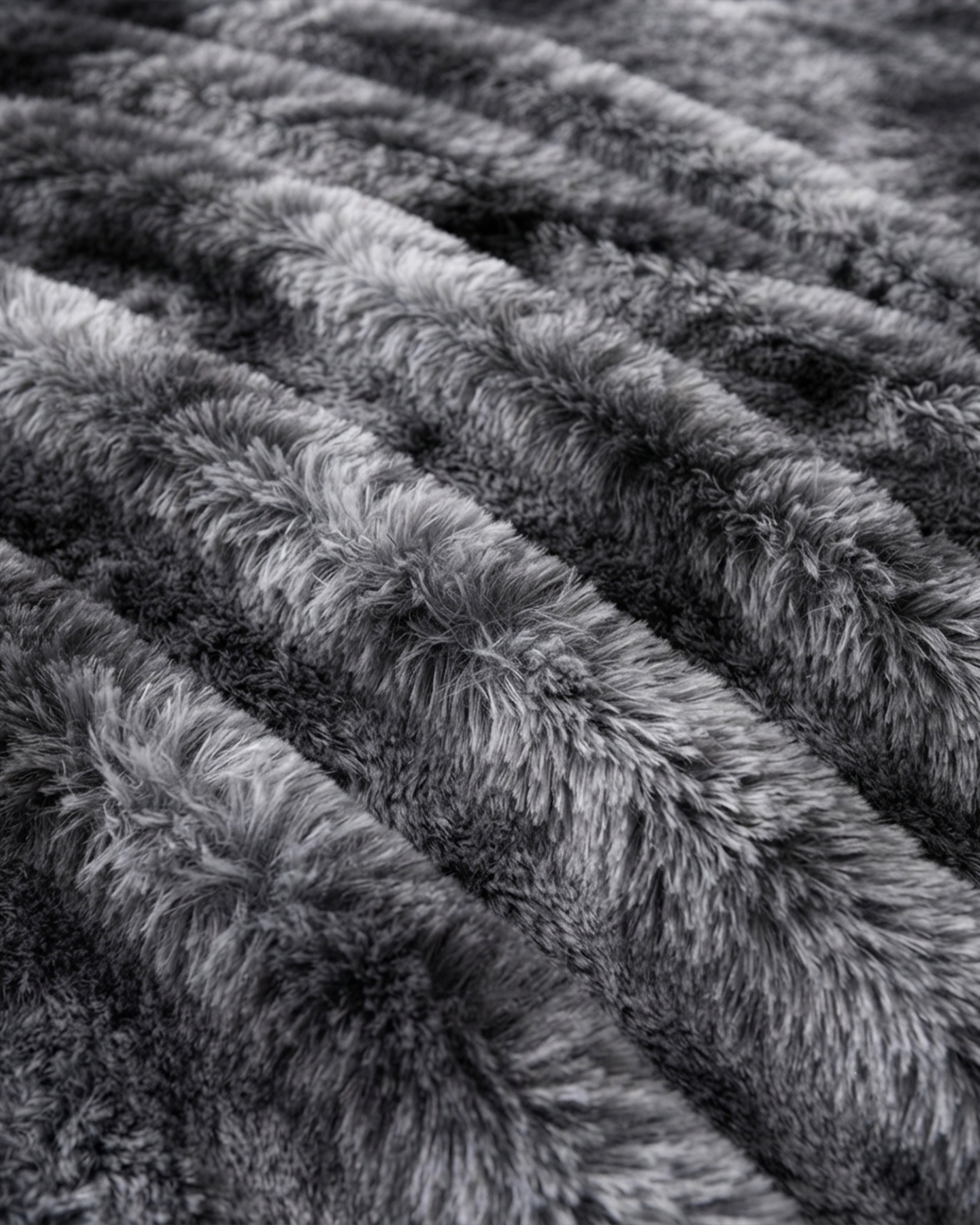 Shaggy Throw Blanket - Grey