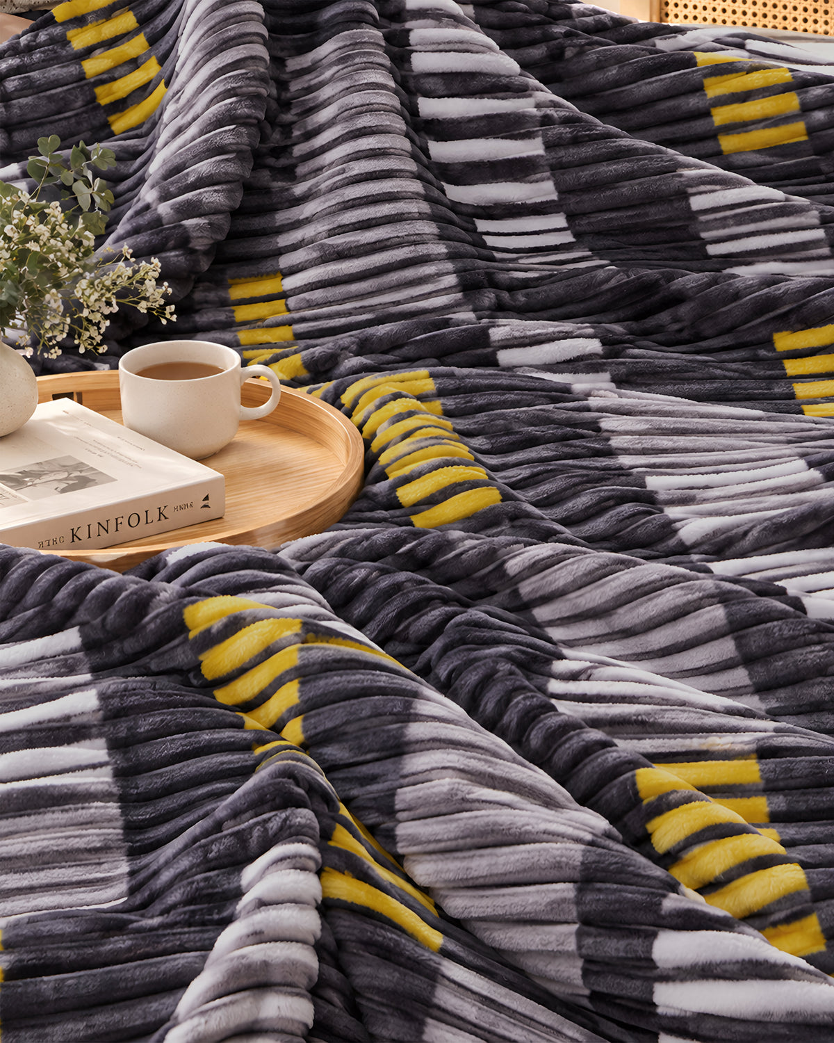 Nova Ribbed Throw Blanket - Cipher