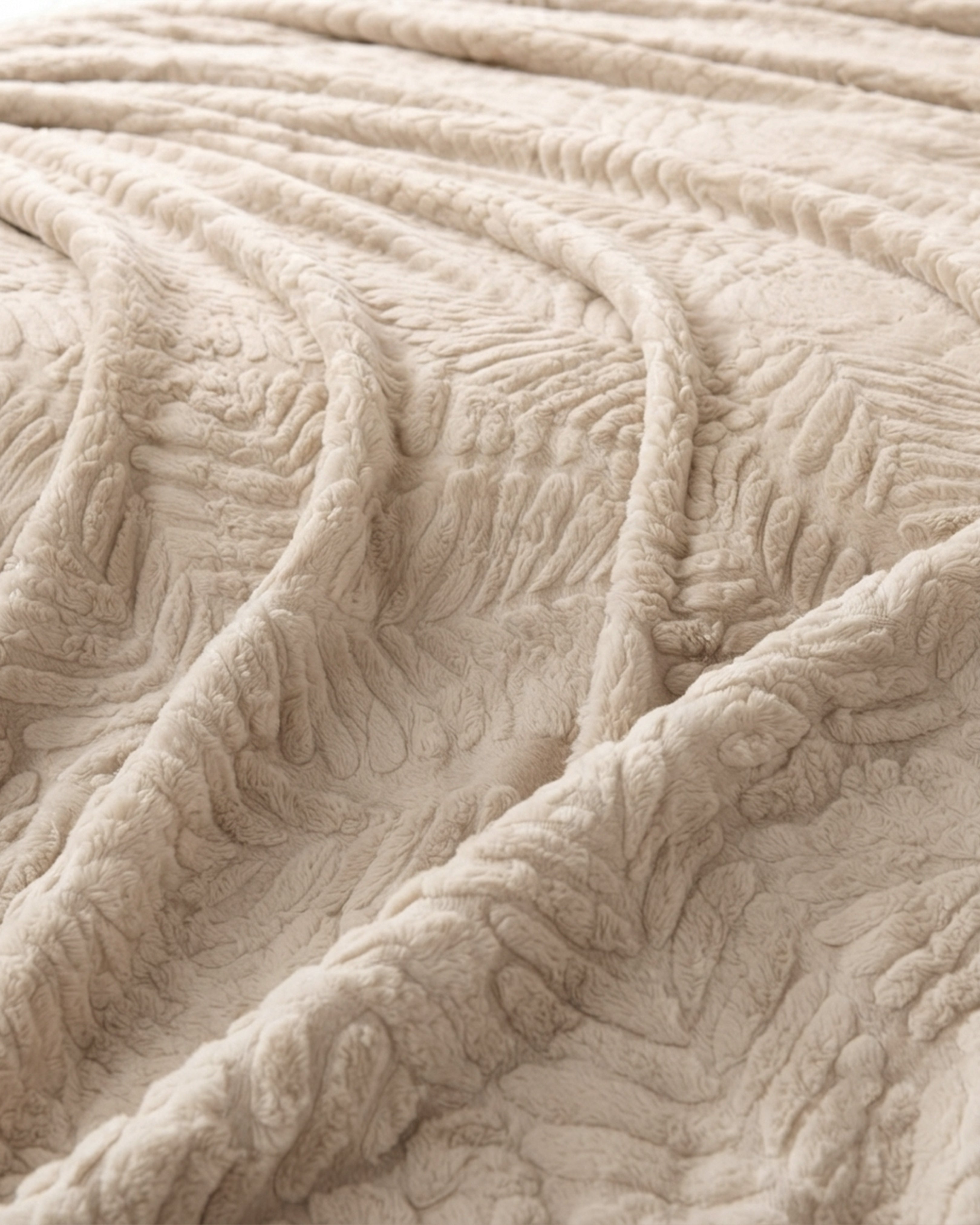 Rabbit Fur Throw Blanket - Cloud Dancer