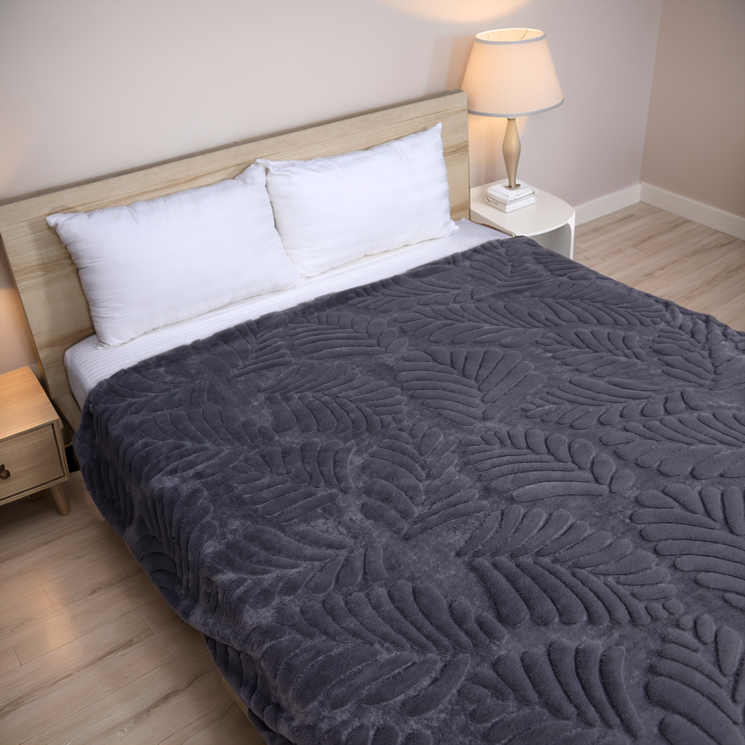 Rabbit Fur Throw Blanket - Black