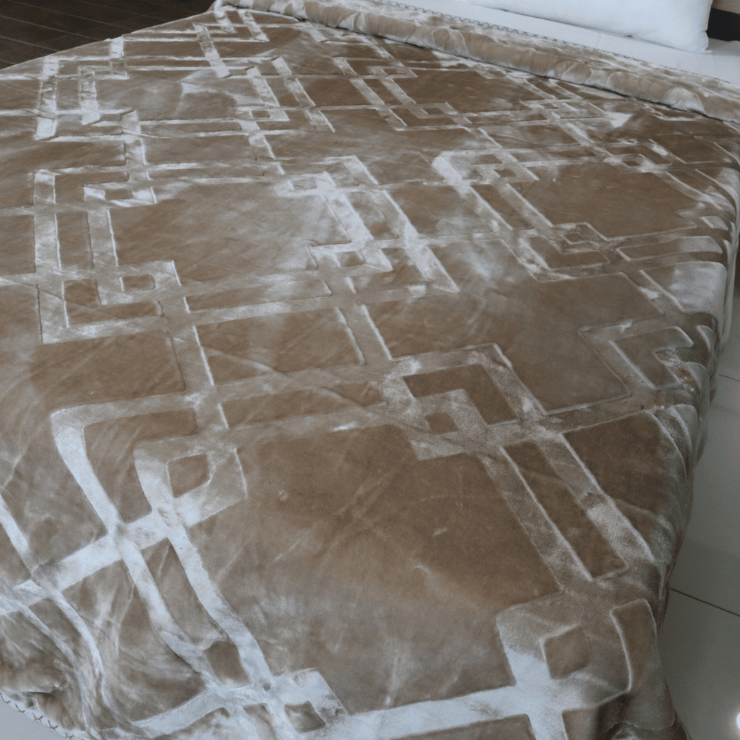 Buy Super Sonic Cloudy Single Blanket Fawn PlushMink Online Store