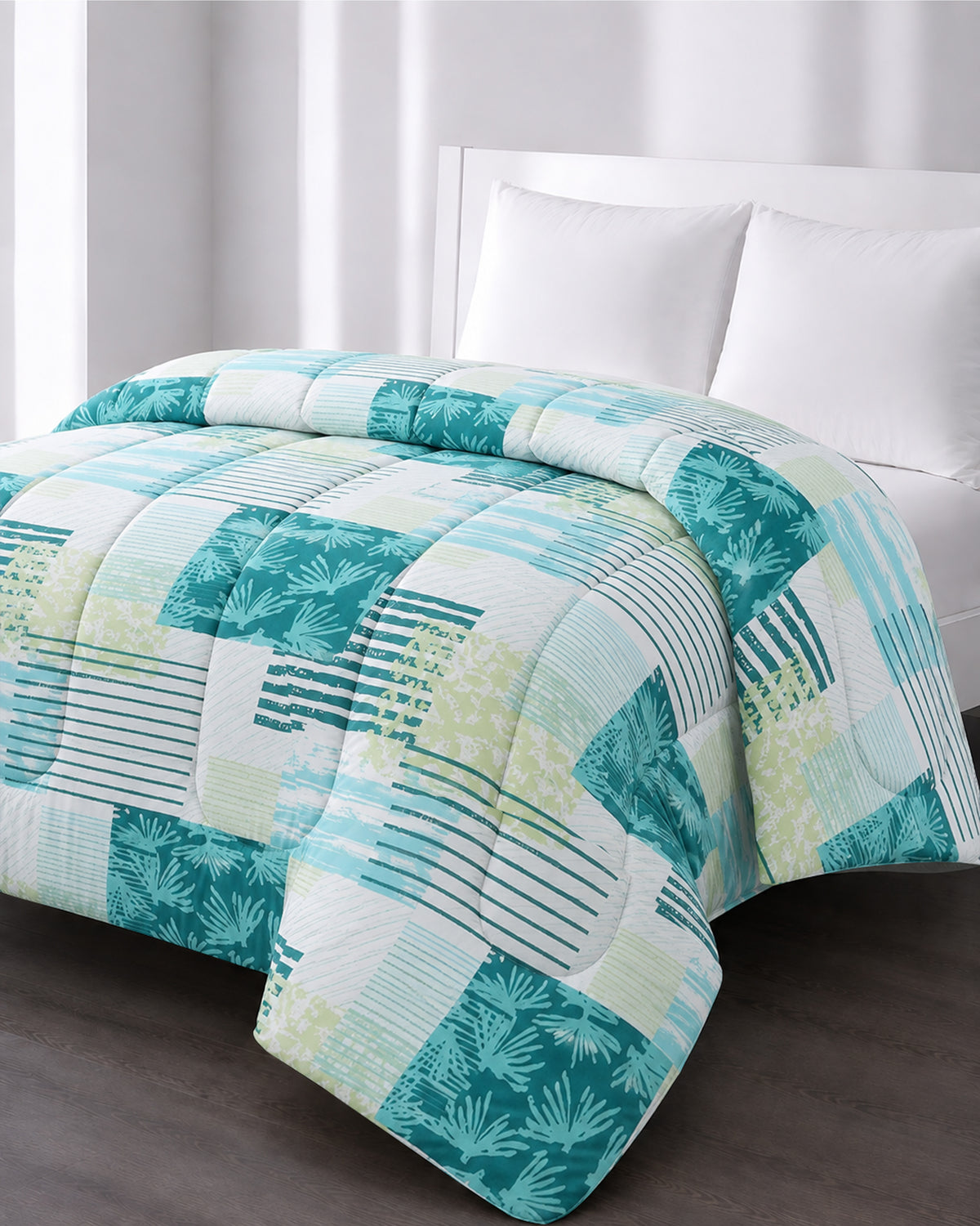 300 GSM Printed King Bed Comforter - Wave