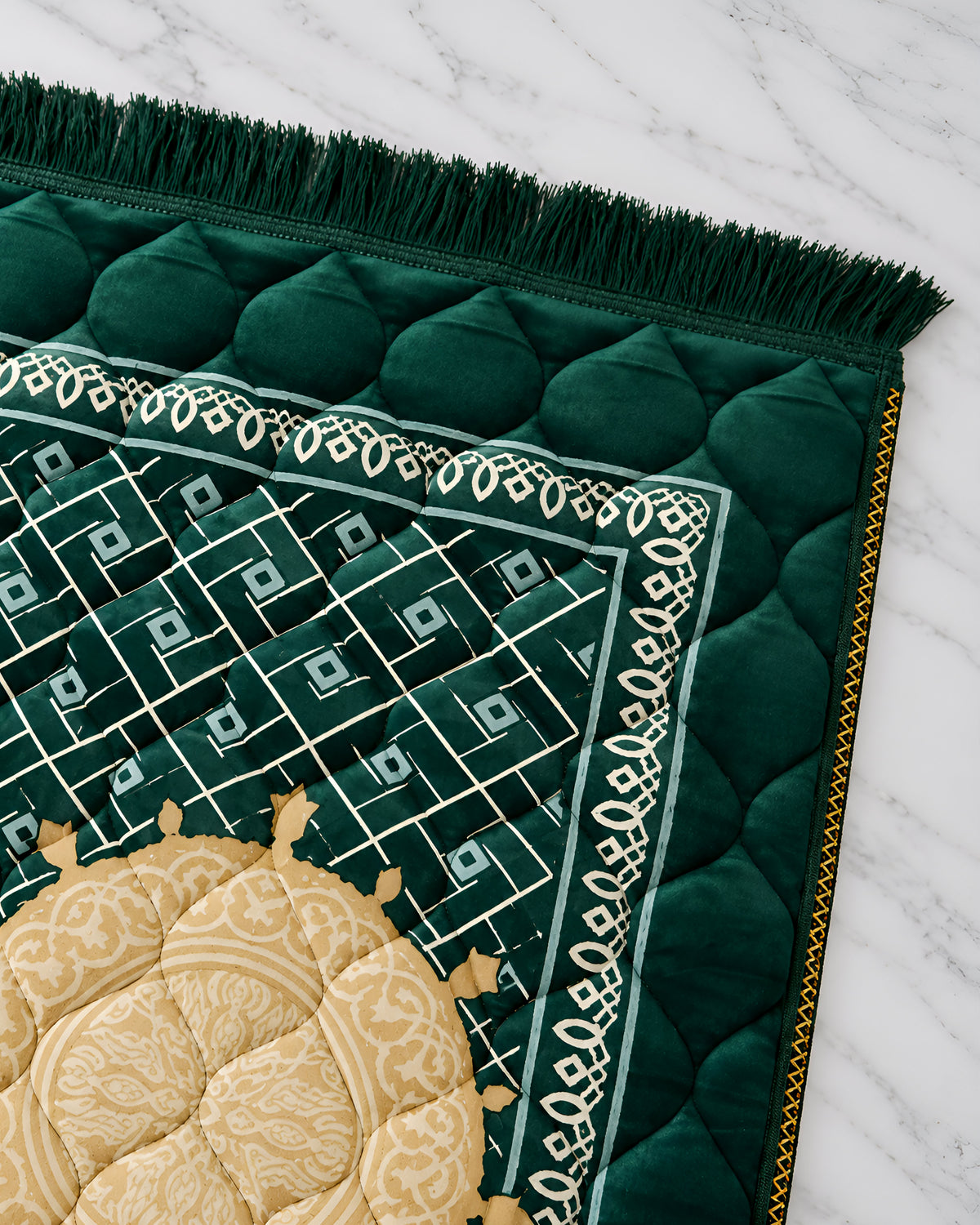 Mughal Prayer Mat - Rayhan