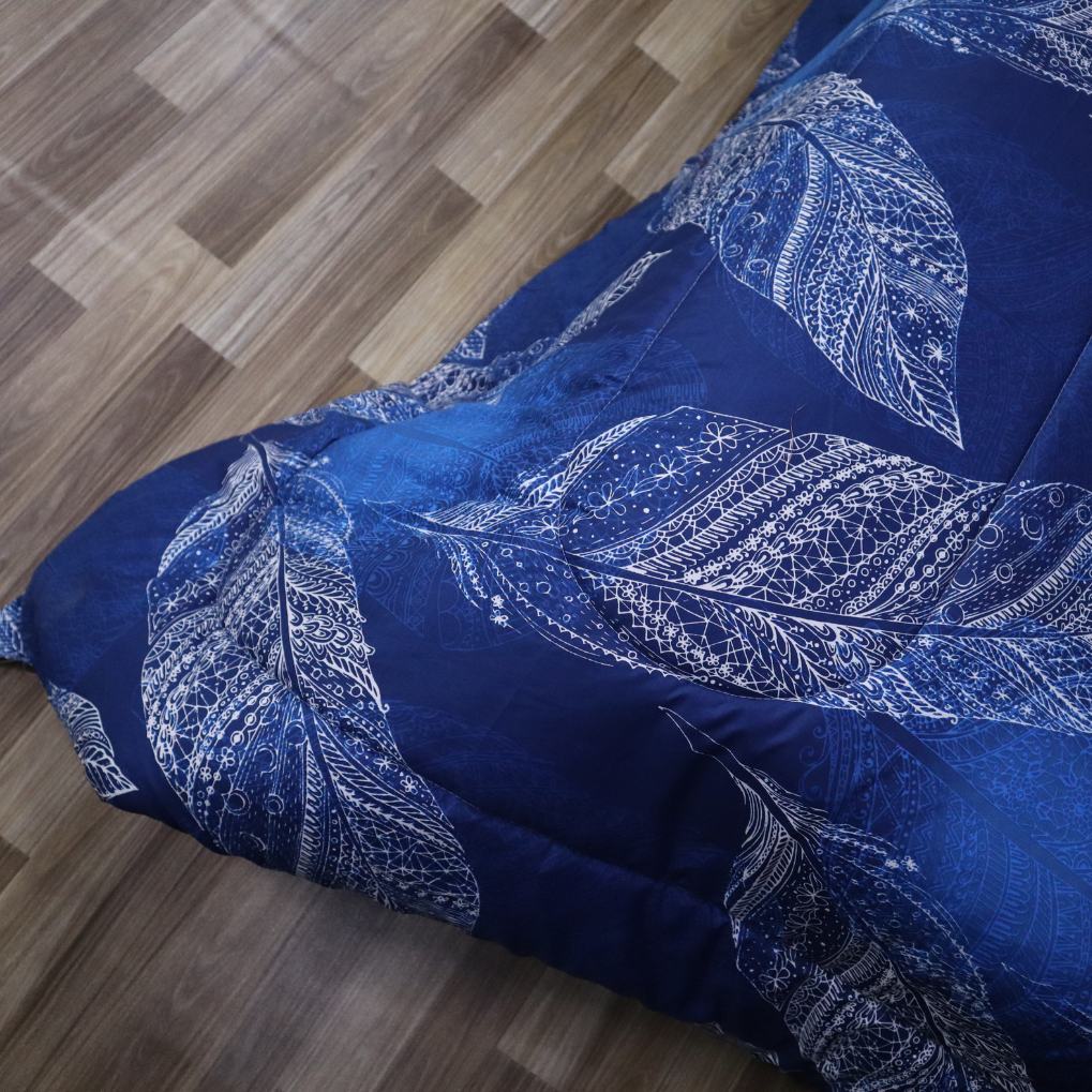 Printed King Bed Comforter - Peacock