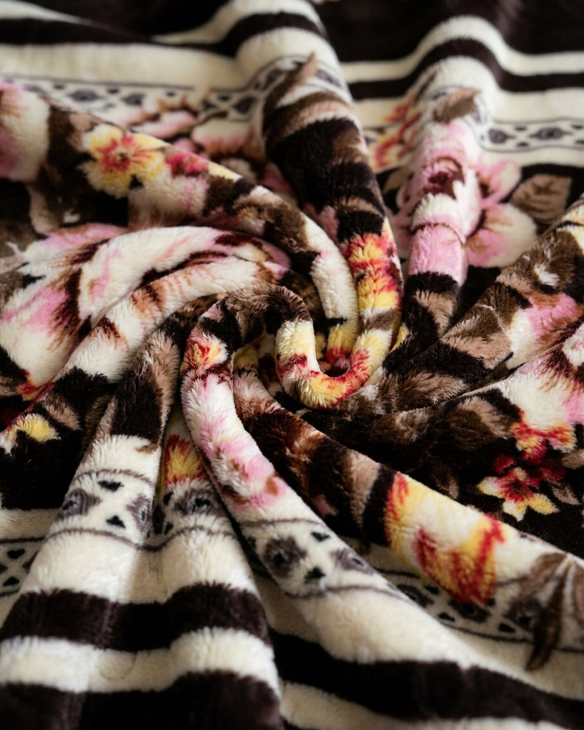 Wonder Flannel AC Blanket - Cashew