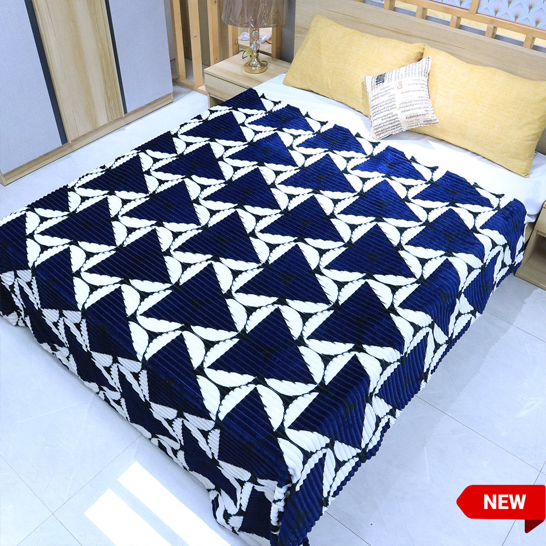 Supremo Plus Double AC Blanket-Navy Triangle