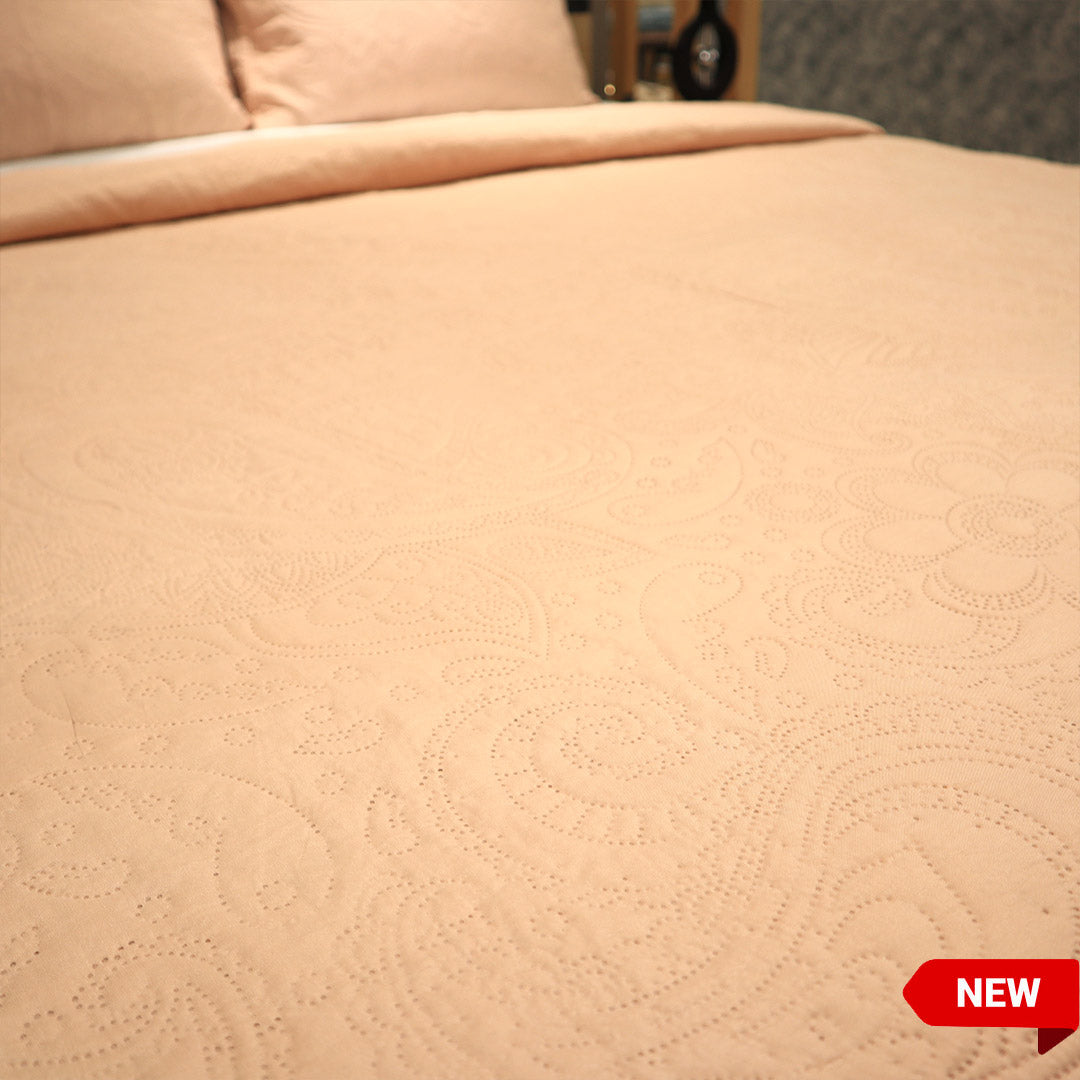 Luxe Bed Spread Rose Jacquard Embossed