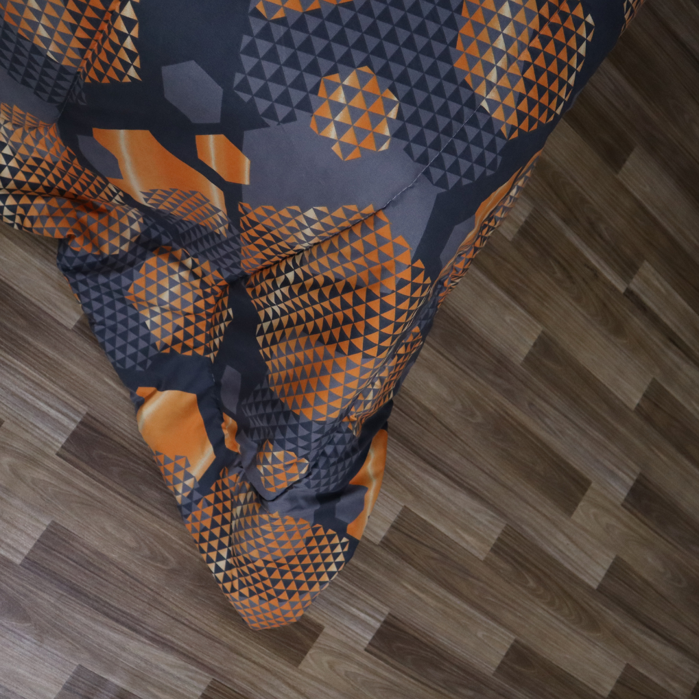 Printed King Bed Comforter - Carbon Comb