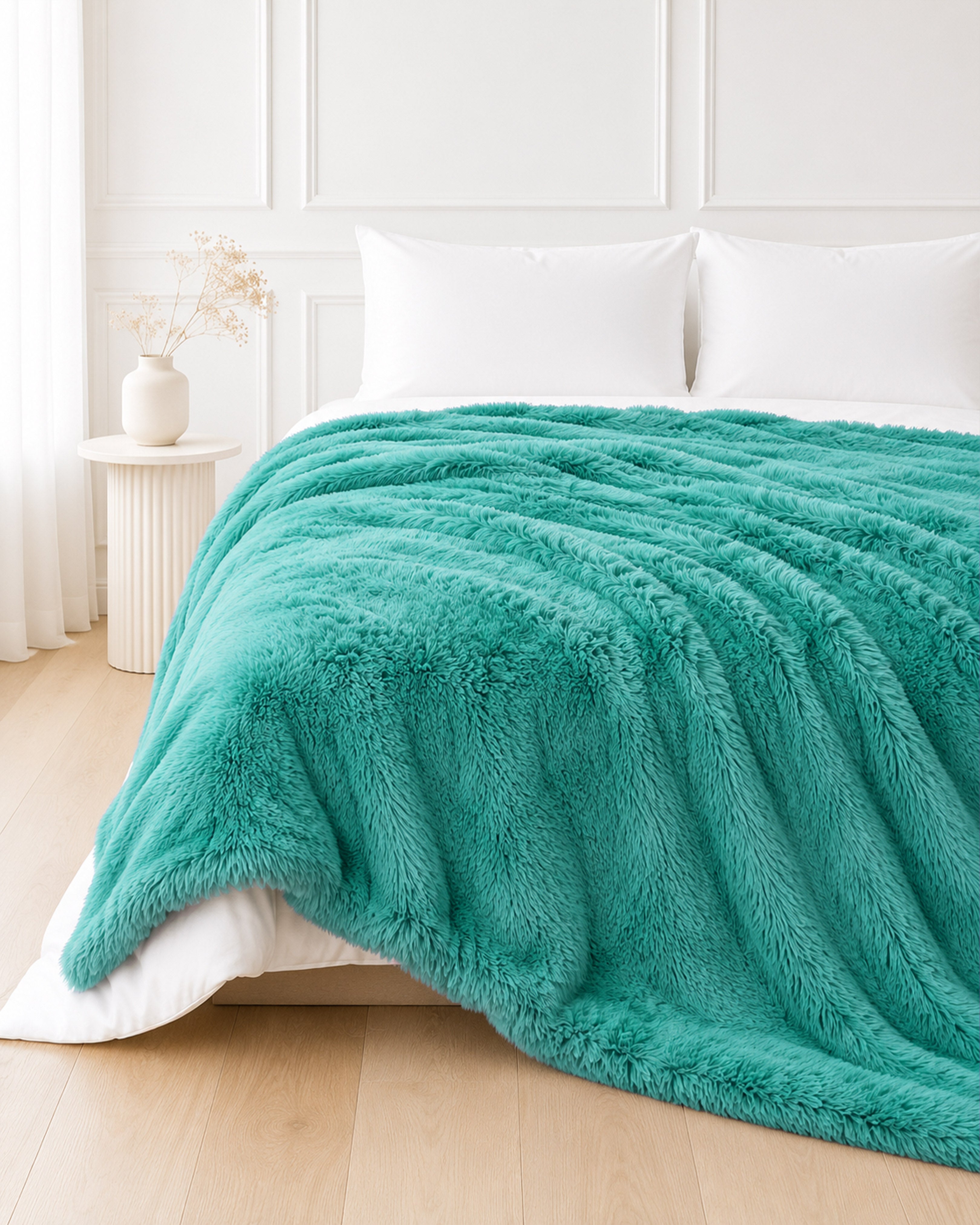 Shaggy Throw Blanket - Tiffany