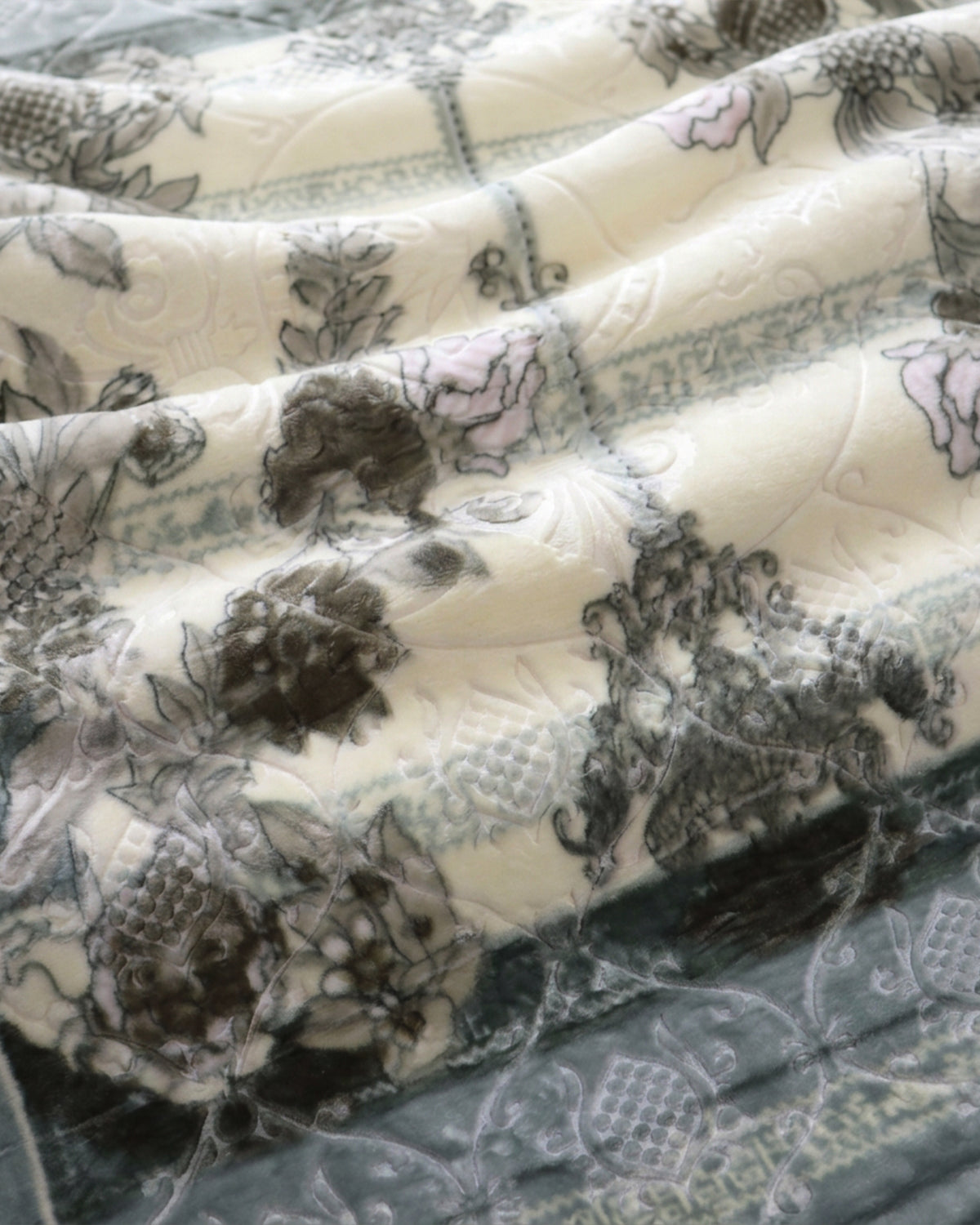 Emperor 2-Ply Single Bed 3 KG Blanket - Slate