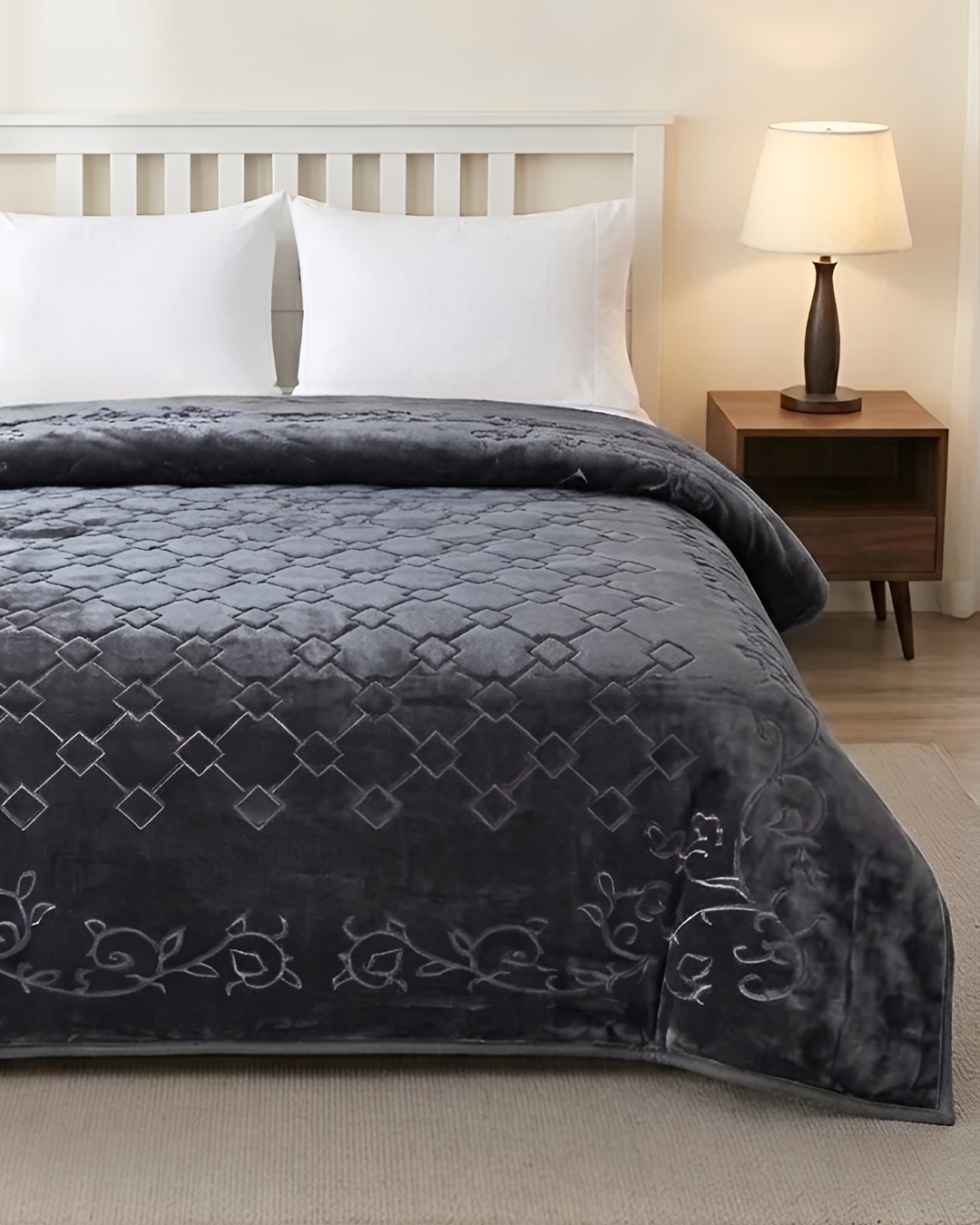 Moonlight Cloudy 4KG 2-Ply Double Bed Blanket - Charcoal