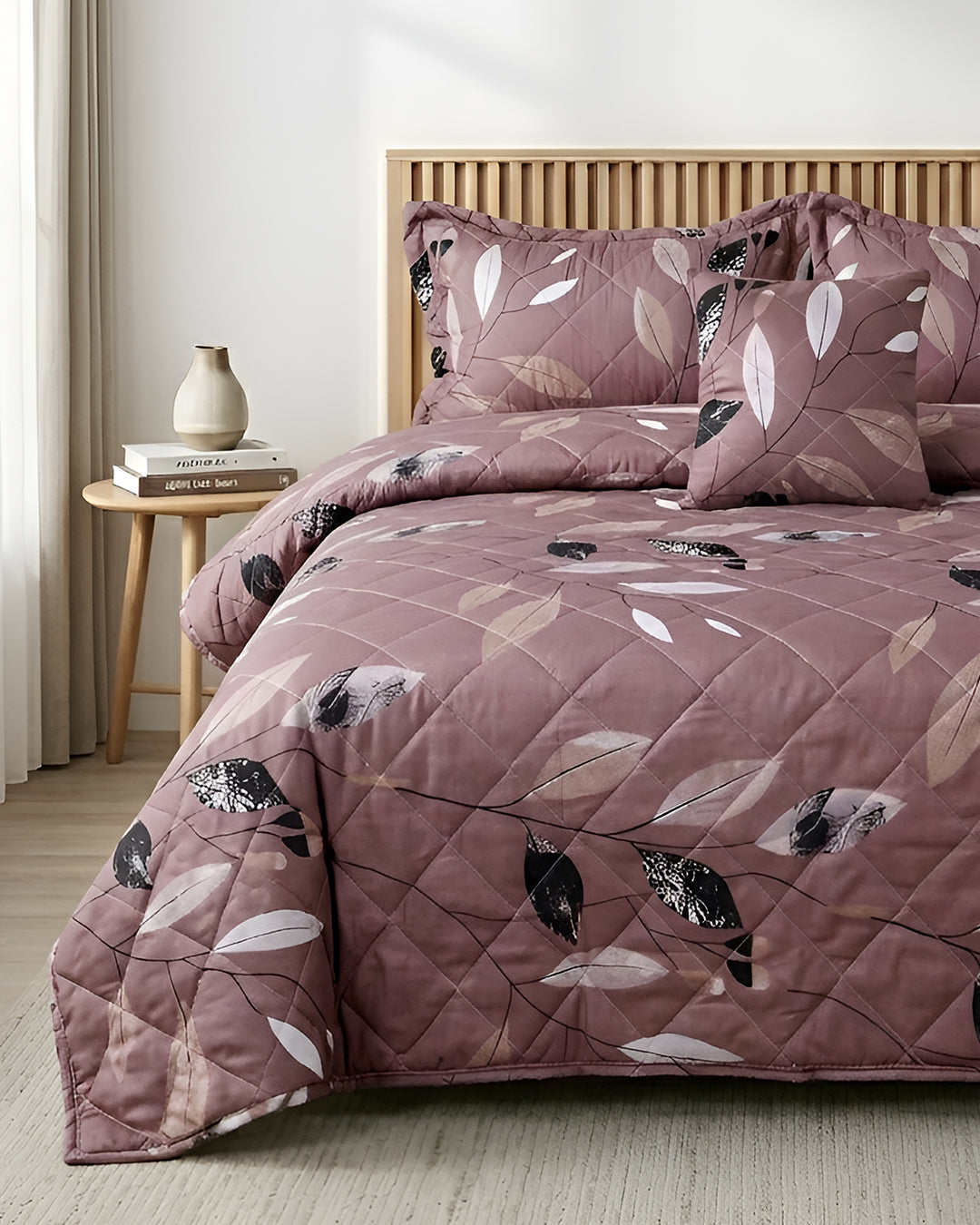 Fantasy 4 Pieces Bed Spread - Dusklyn