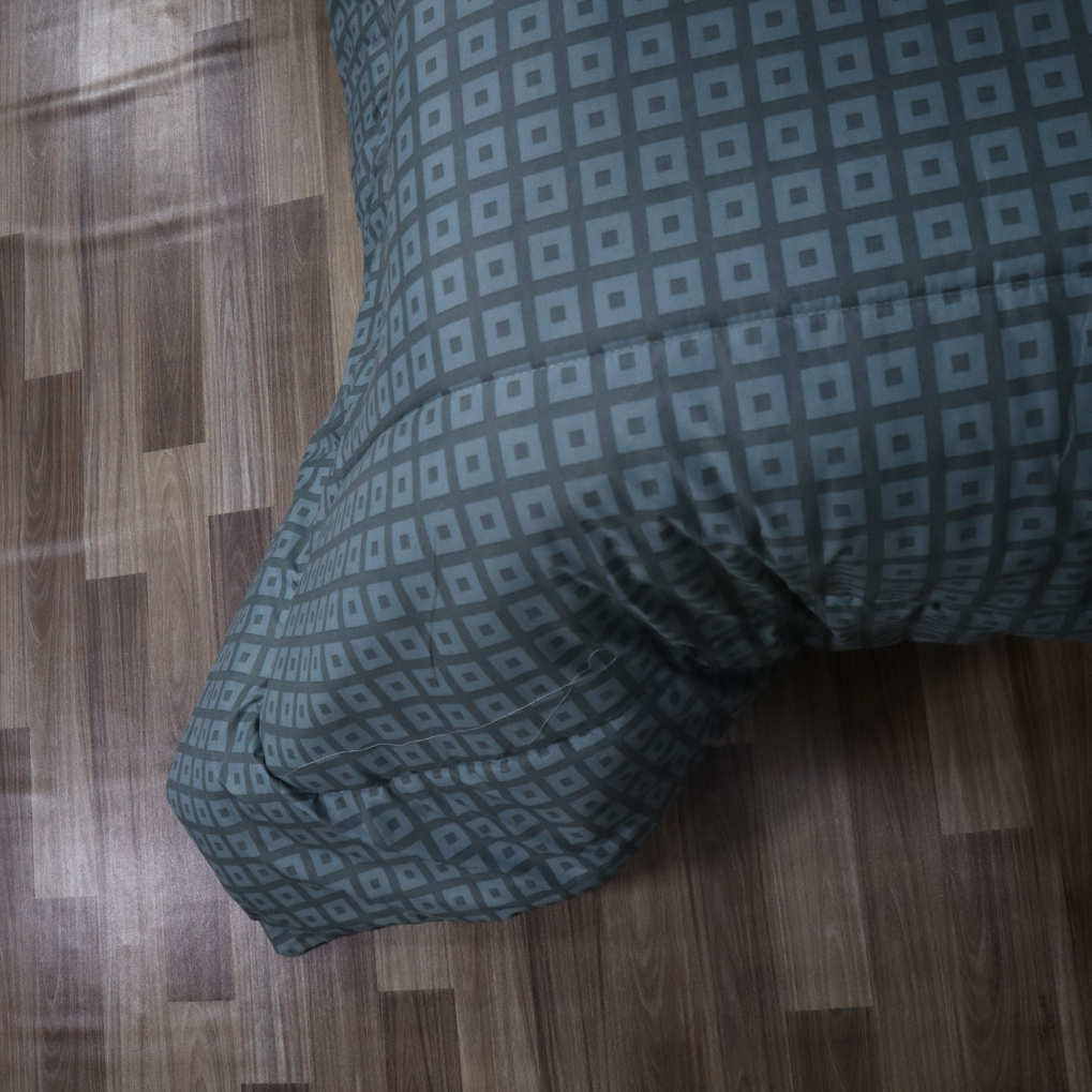 Printed King Bed Comforter - Leaf Grid