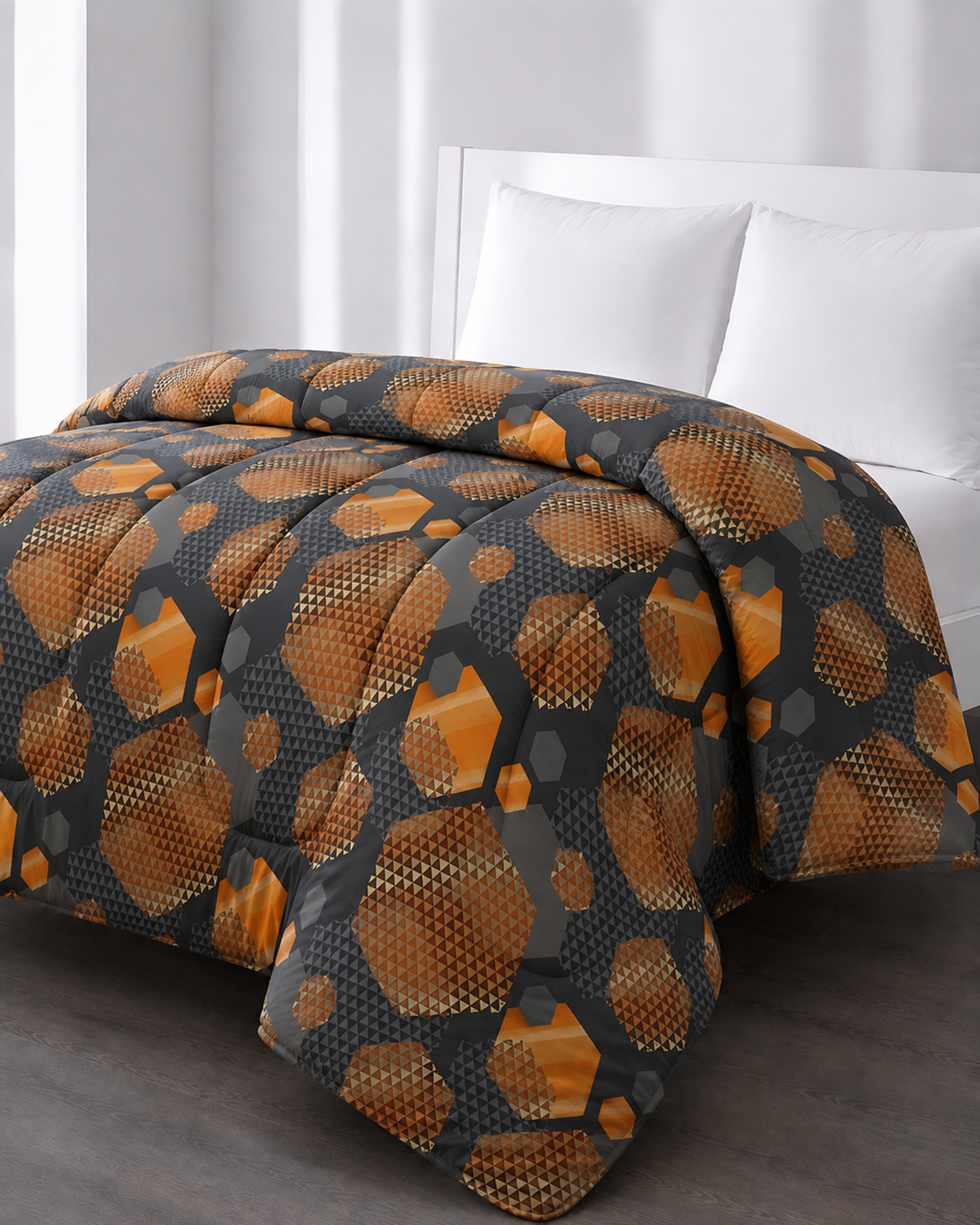 Printed King Bed Comforter - Carbon Comb