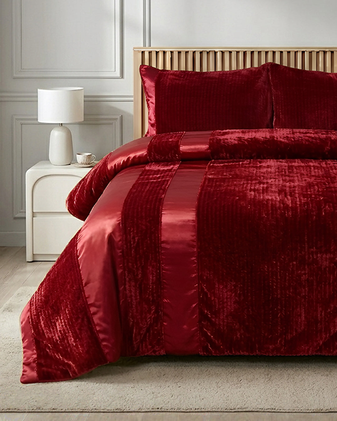 Vana 3-Pieces Bed Set-Maroon