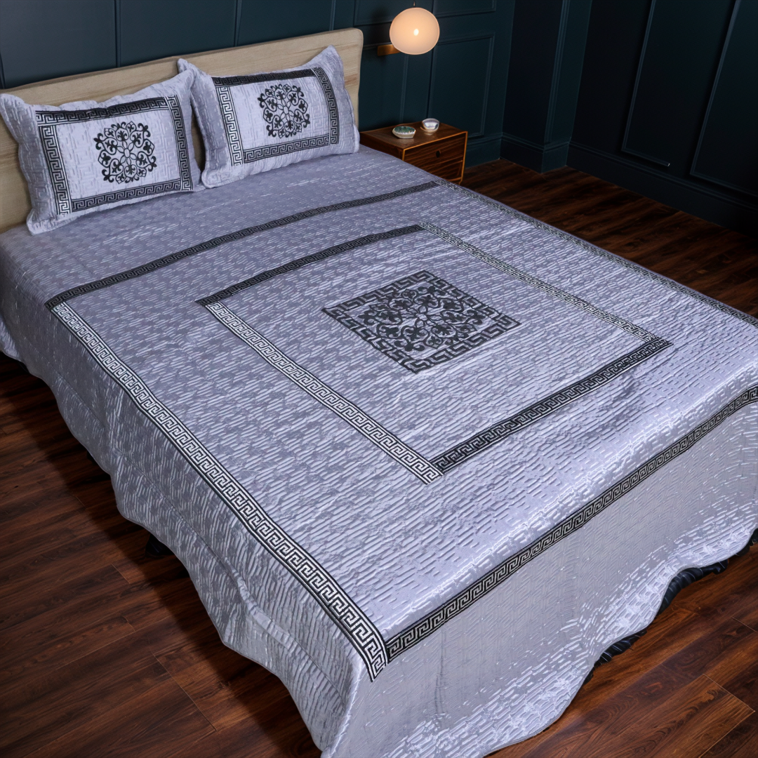 Kyaara Bed Set- Silver