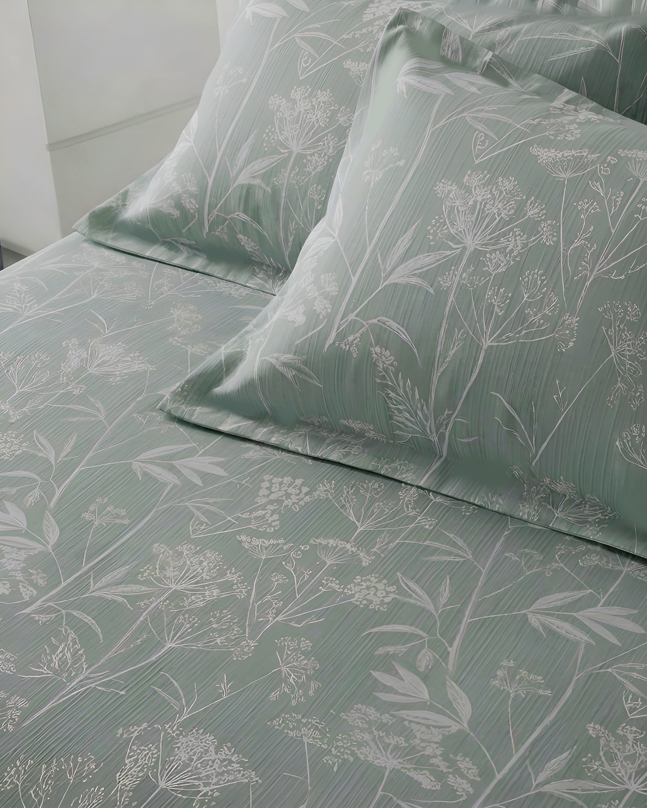 Silver 100% Cotton Printed Bedsheet (Double Bed) | Alba Collection