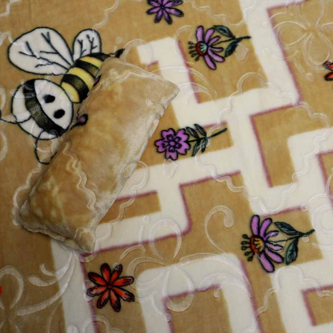 Mini Me Baby AC Flannel Blanket and Pillow Set - HoneyBee