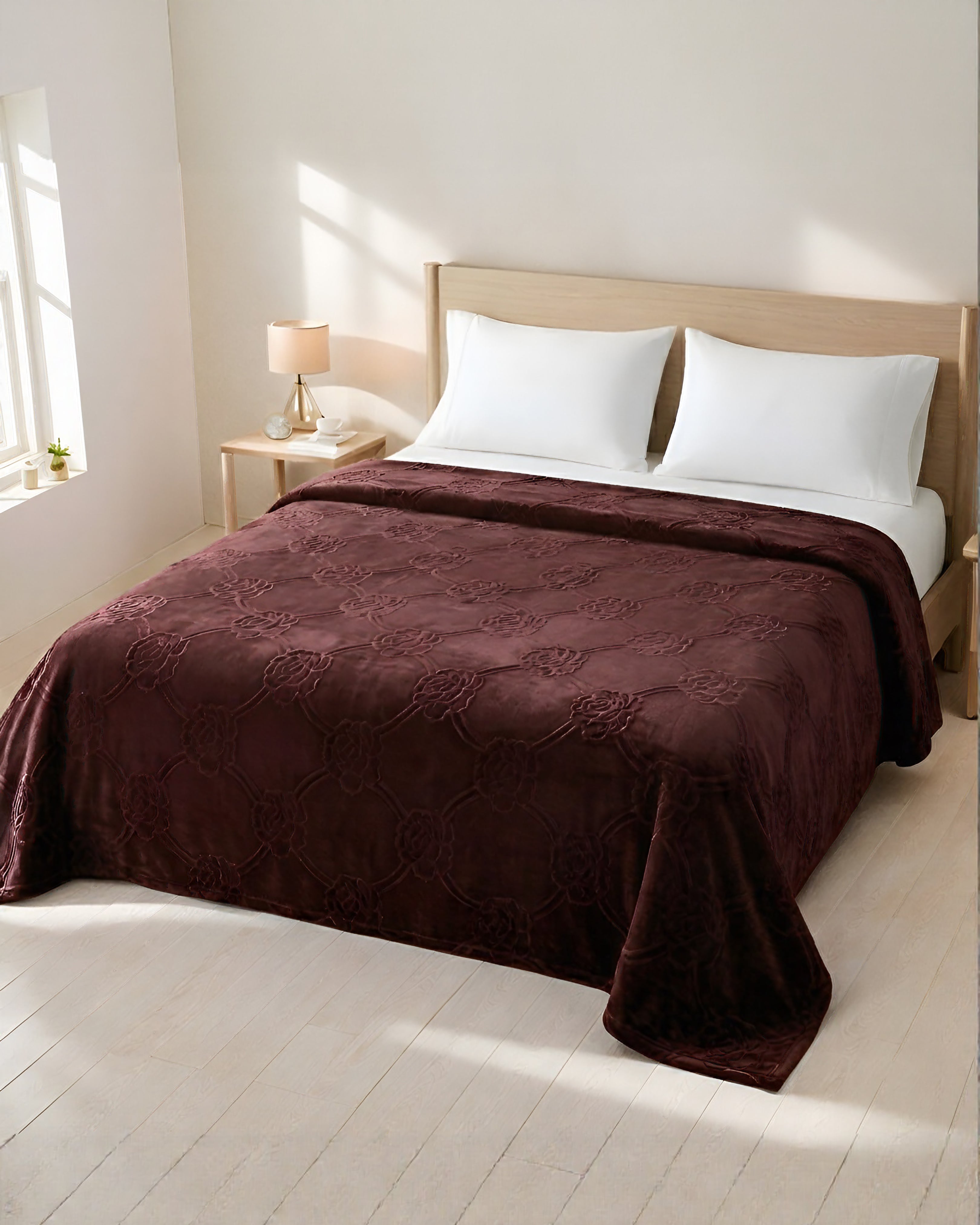 Mansion AC Flannel Blanket - Brown