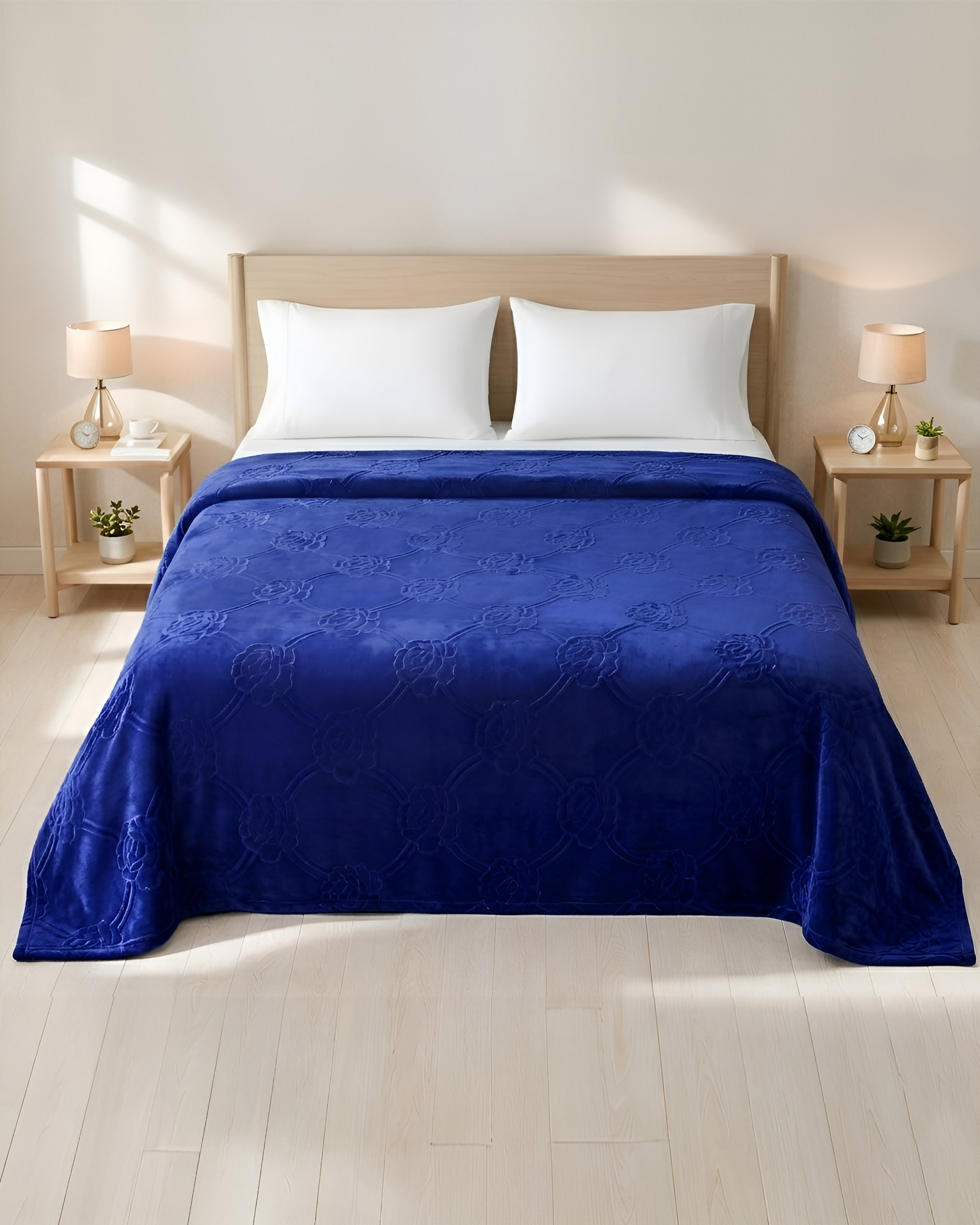 Mansion AC Flannel Blanket - Navy Blue