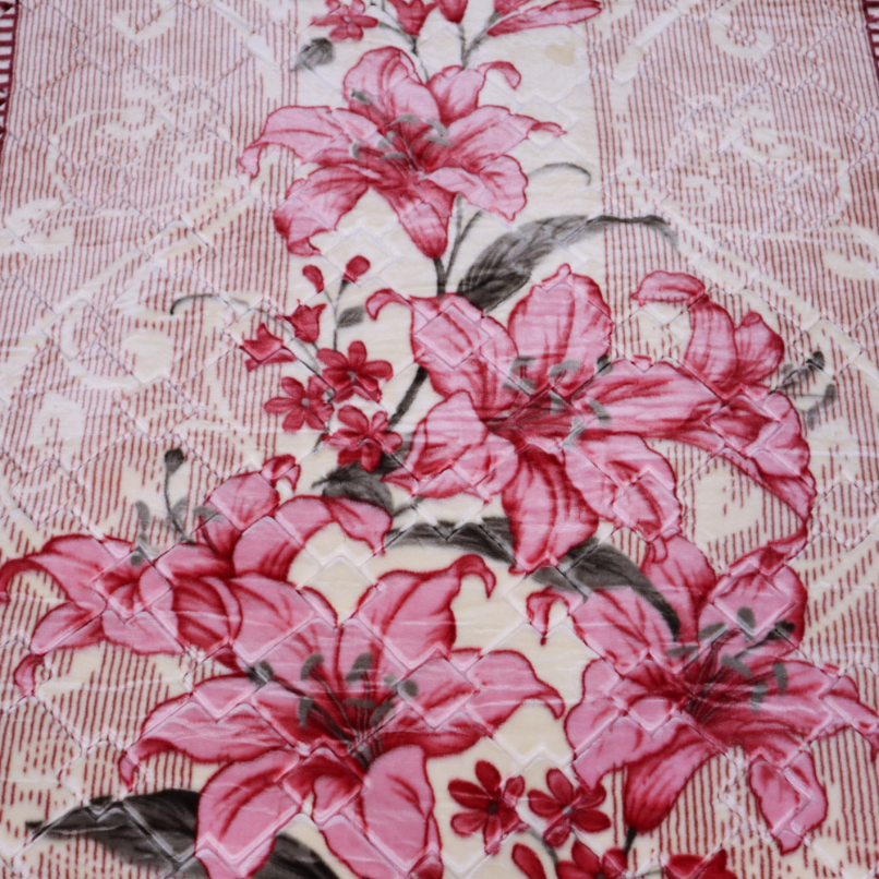 Moonlight Cloudy Bed Blanket - Berry Blossom