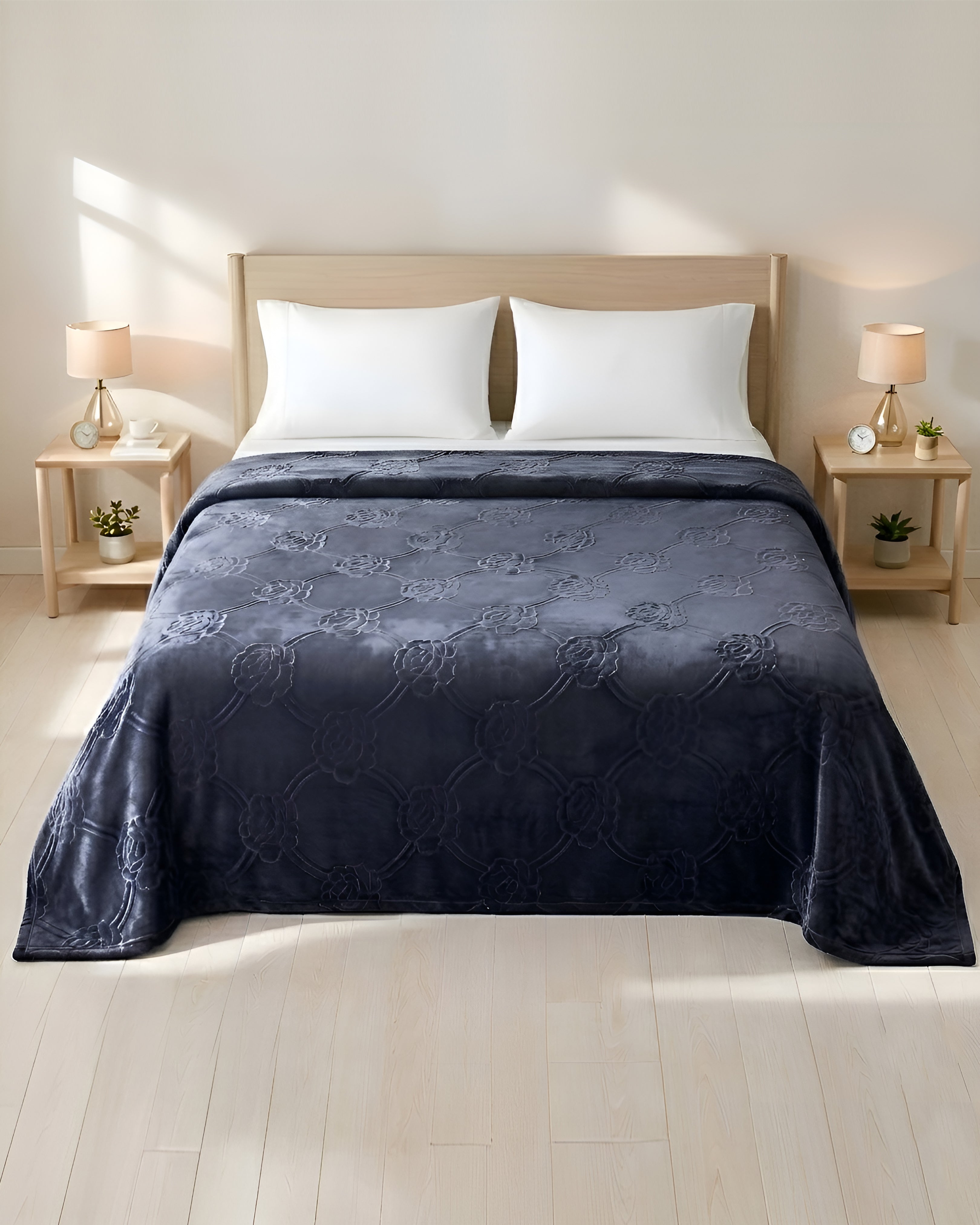 Mansion AC Flannel Blanket - Grey