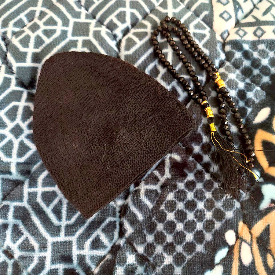 Sujood Prayer Mat Gift Box- Deep Burgundy