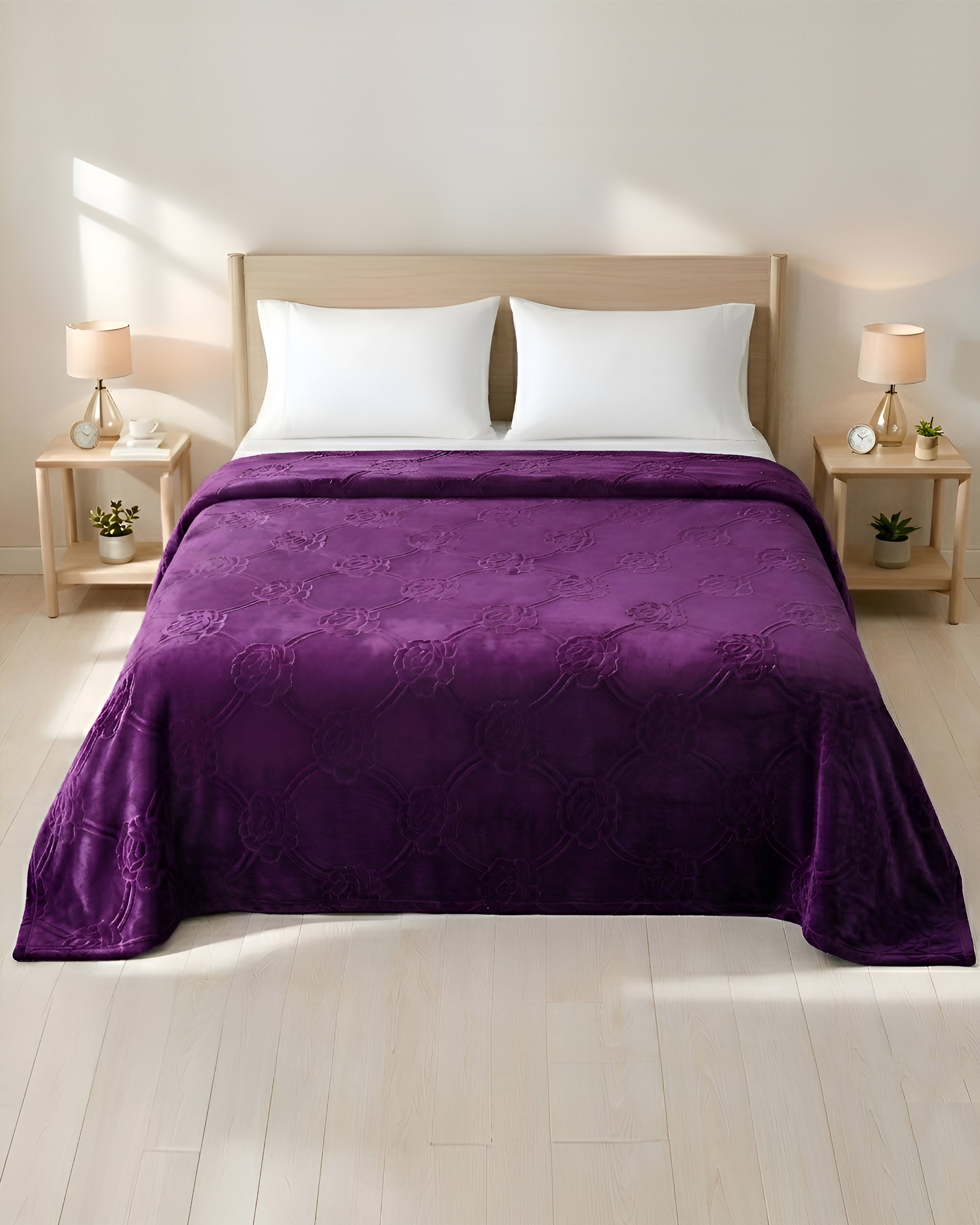 Mansion AC Flannel Blanket - Purple