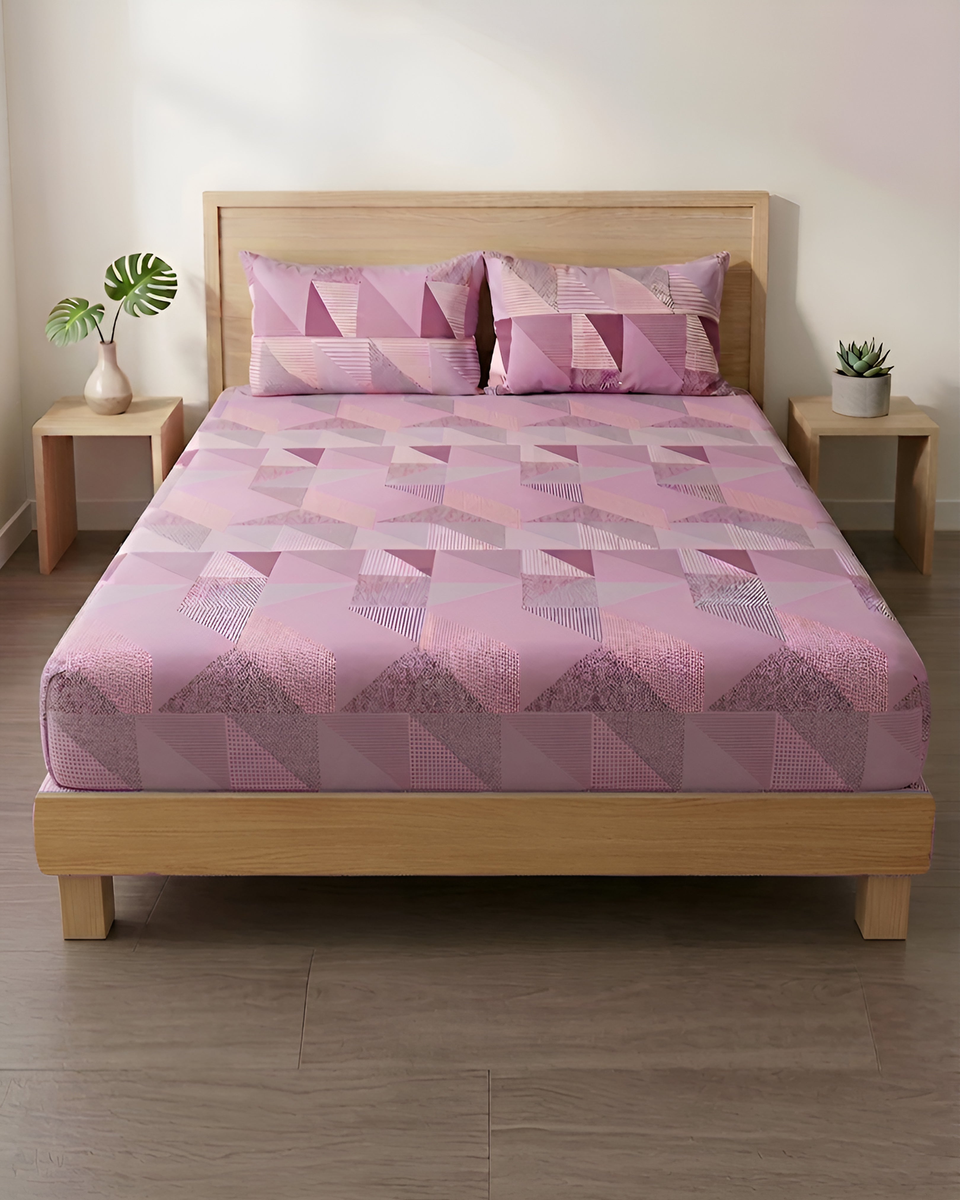 Fantasy Fitted Bed Sheet - Pink Pop