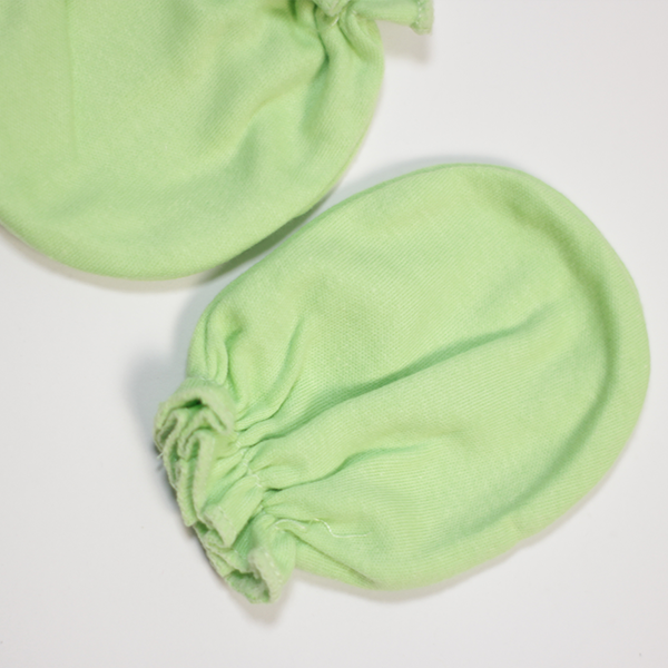 Mittens For Baby Mom's Hug - Green