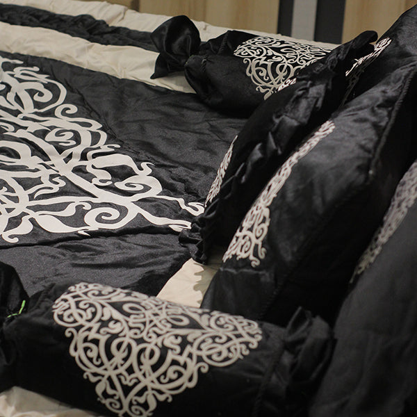 Mystica Velvet Bed Set- Black